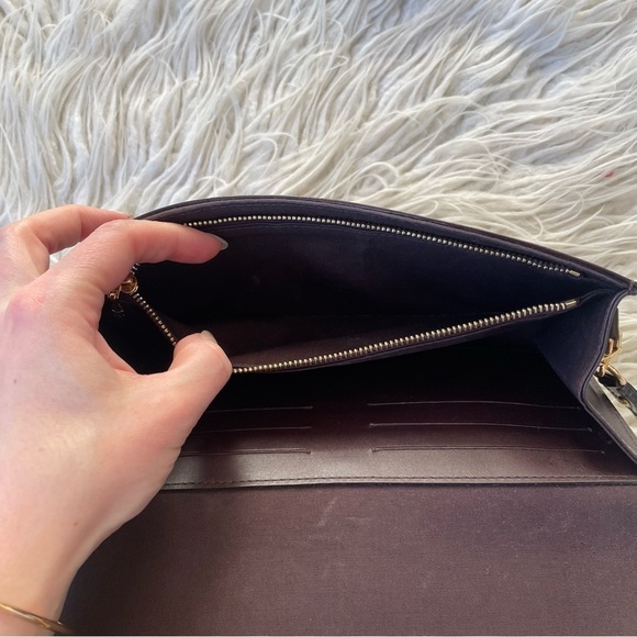 Louis Vuitton Amarante Monogram Vernis Rossmore Mm Brown Patent Leather Bag EUC - Picture 9 of 12